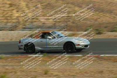 media/Jun-01-2025-CalClub SCCA (Sun) [[eae223c5dd]]/Group 1/Track Event 5/